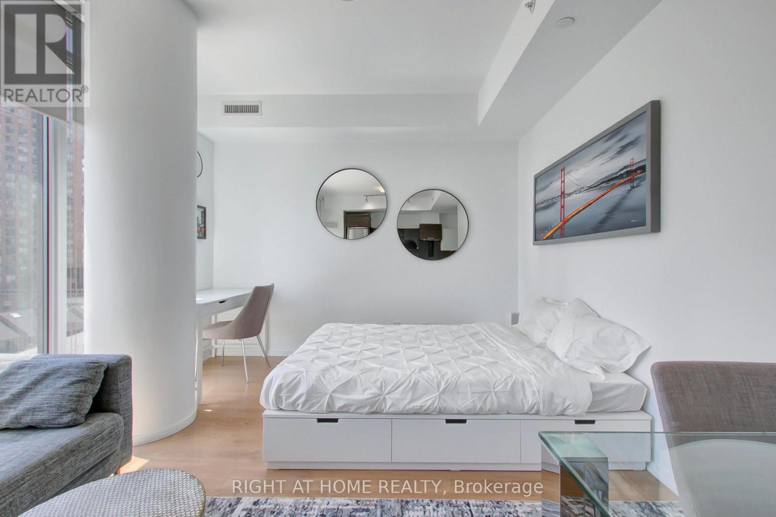 703 - 75 St Nicholas Street, Toronto, Ontario  M4Y 0A5 - Photo 22 - C12648402