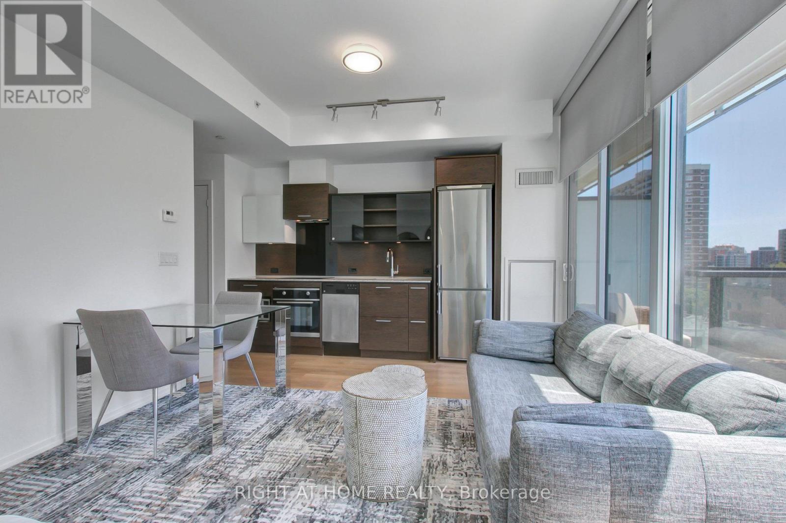 703 - 75 St Nicholas Street, Toronto, Ontario  M4Y 0A5 - Photo 9 - C12648402