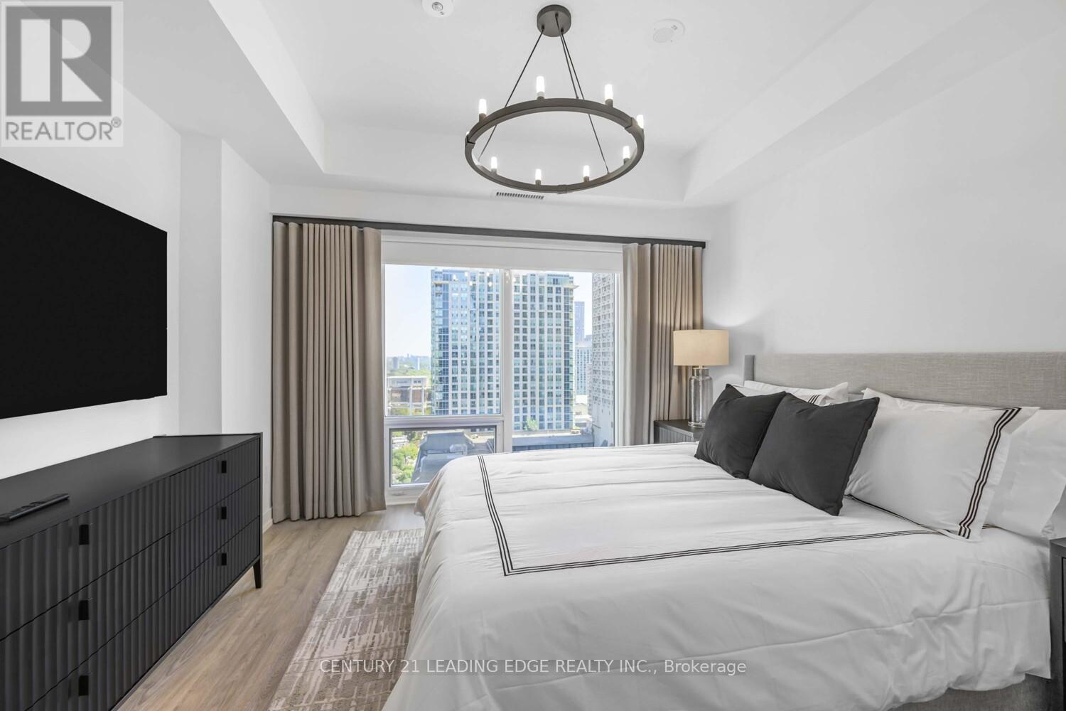 2606 - 771 Yonge Street, Toronto, Ontario  M4W 0B8 - Photo 12 - C12648404