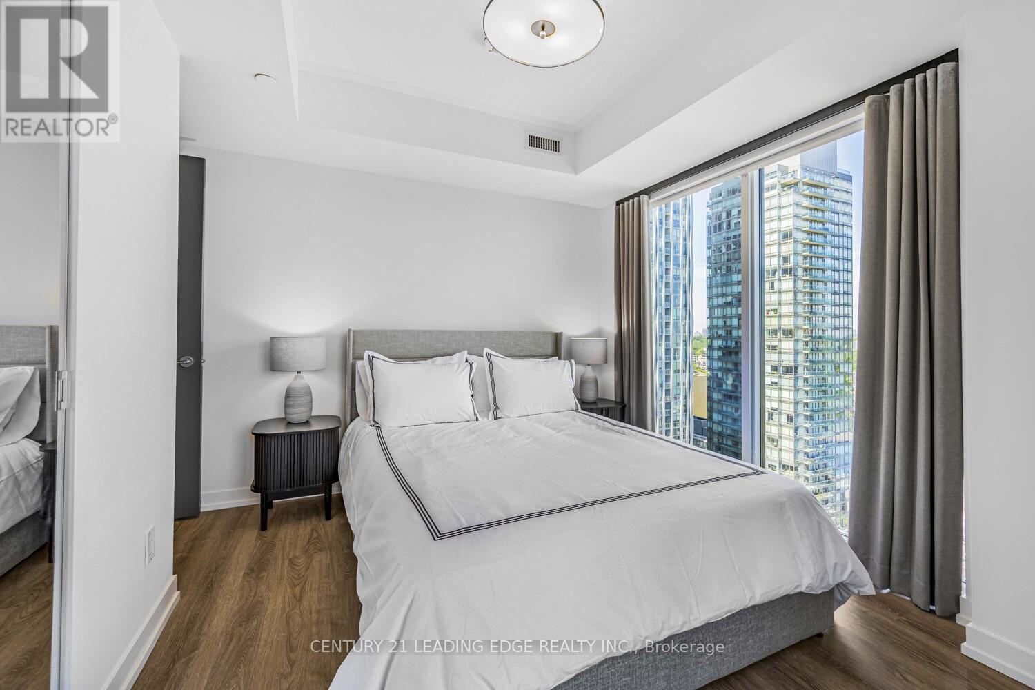 2606 - 771 Yonge Street, Toronto, Ontario  M4W 0B8 - Photo 9 - C12648404