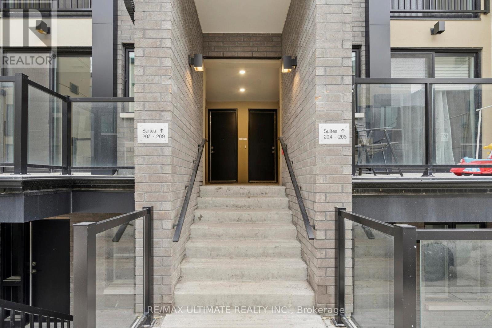 B207 - 1680 Victoria Park Avenue, Toronto, Ontario  M1R 0G8 - Photo 2 - C12648458