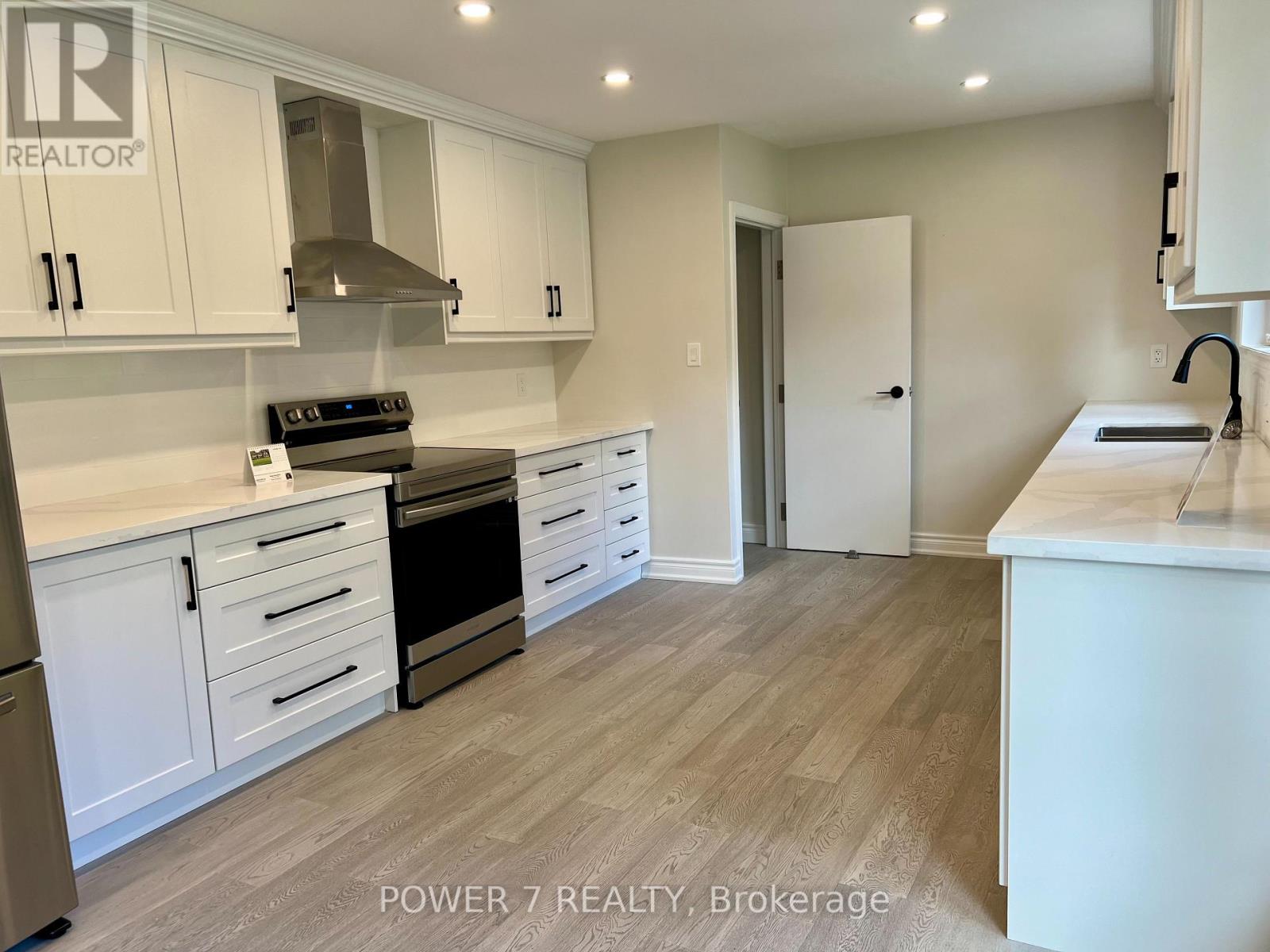 Main - 145 Earlton Road, Toronto, Ontario  M1T 2R8 - Photo 6 - E12648434