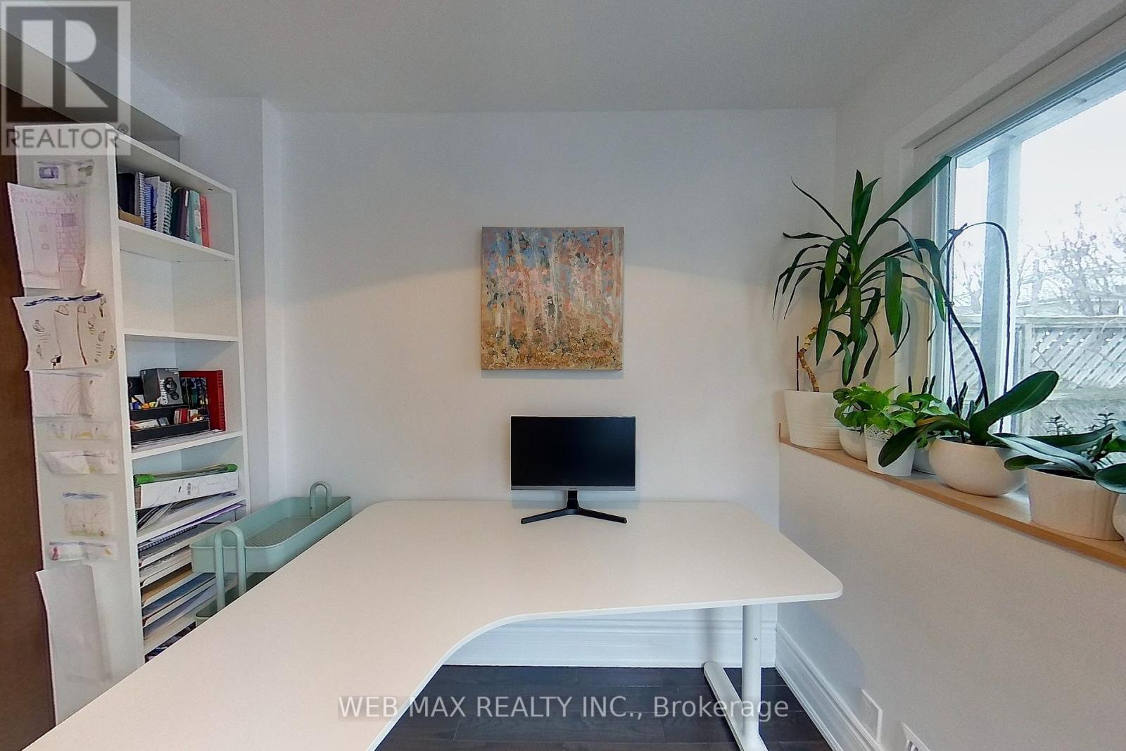 173 Milverton Boulevard, Toronto, Ontario  M4J 1V2 - Photo 21 - E12648470