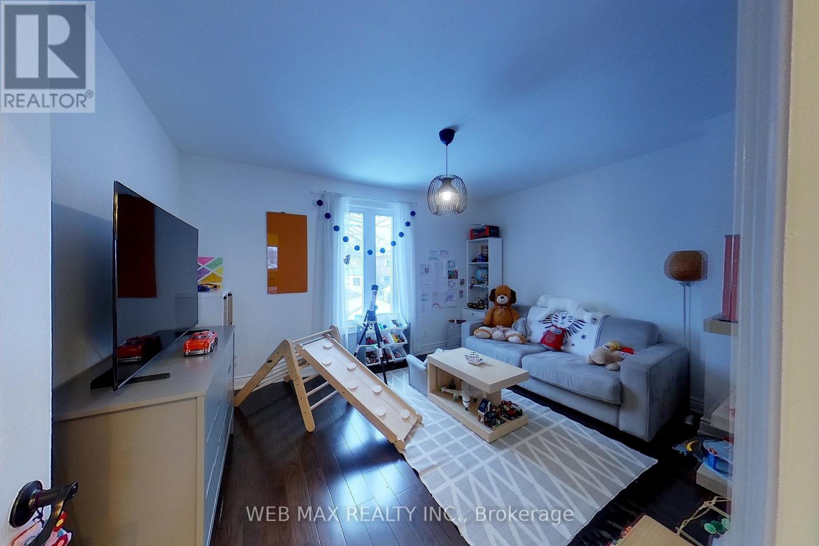 173 Milverton Boulevard, Toronto, Ontario  M4J 1V2 - Photo 30 - E12648470