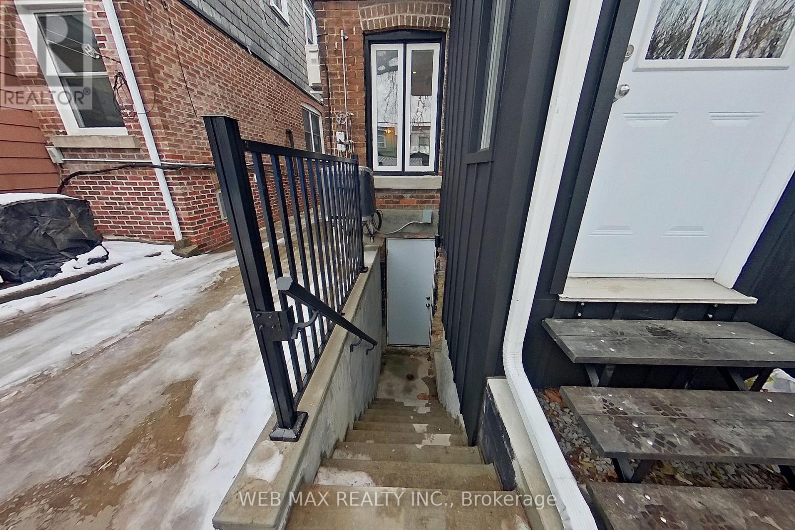 173 Milverton Boulevard, Toronto, Ontario  M4J 1V2 - Photo 49 - E12648470