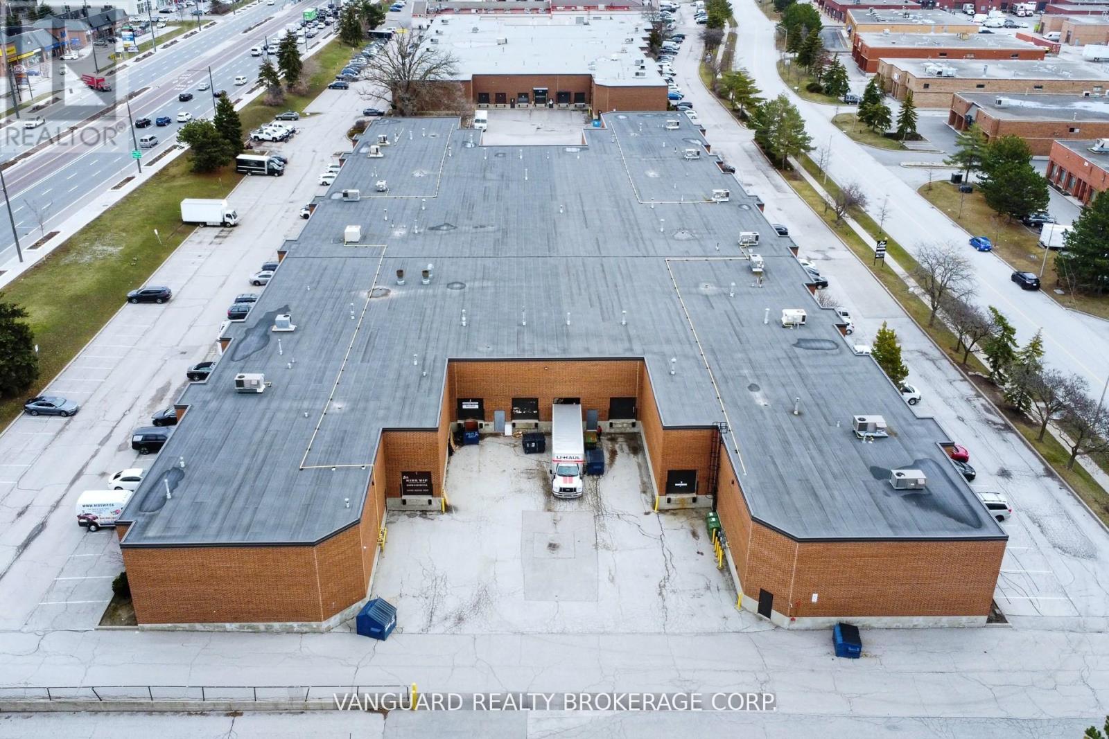 1 - 250 Trowers Road, Vaughan, Ontario  L4L 5Z9 - Photo 4 - N12648466