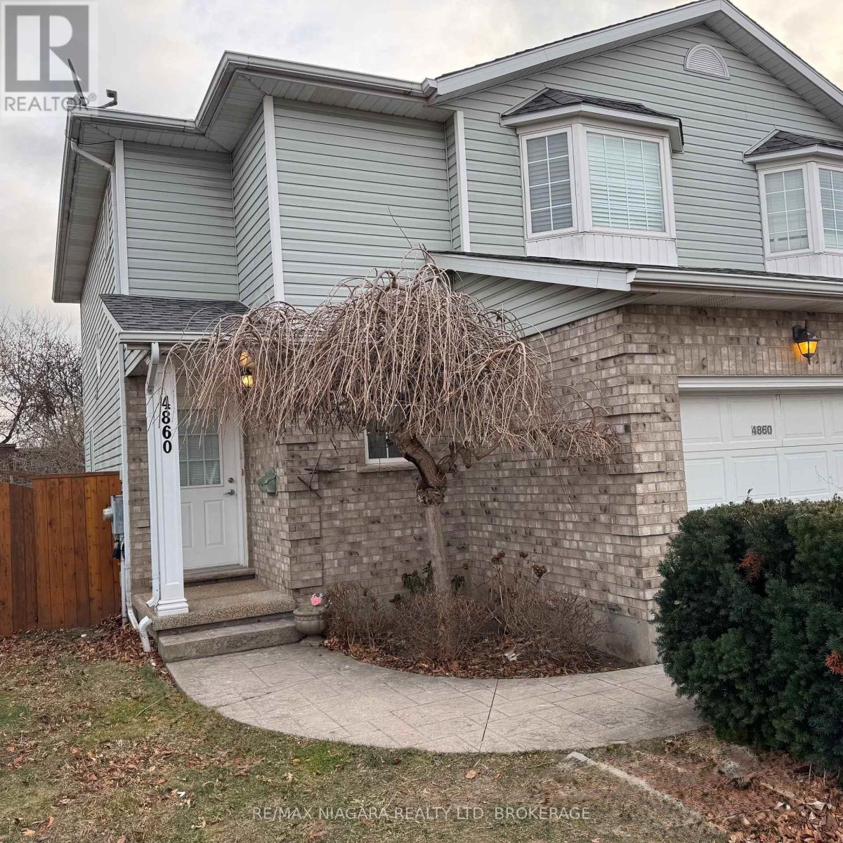 4860 Windgate Drive, Niagara Falls, Ontario  L2H 2Z6 - Photo 1 - X12629104