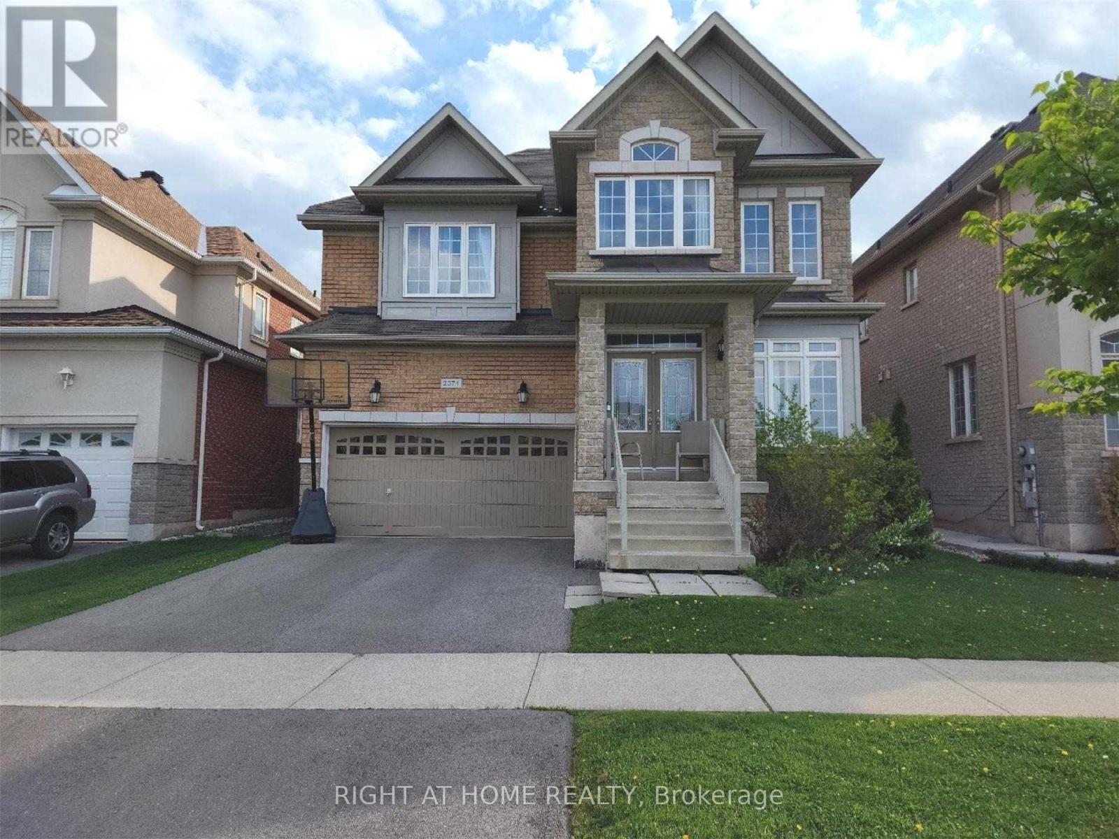 2374 NORTH RIDGE TRAIL, Oakville, Ontario