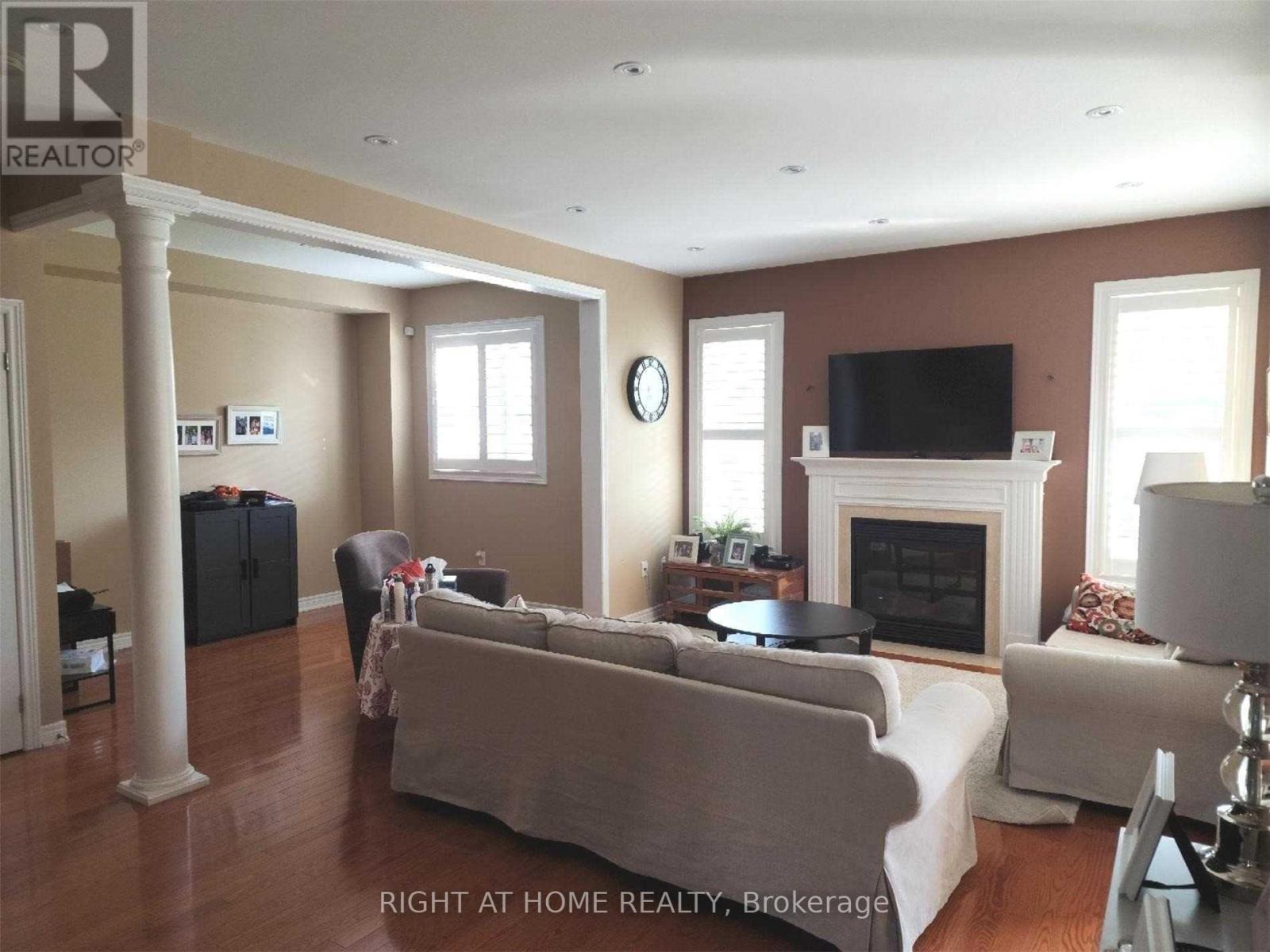 2374 North Ridge Trail, Oakville, Ontario  L6H 0B1 - Photo 6 - W12648438