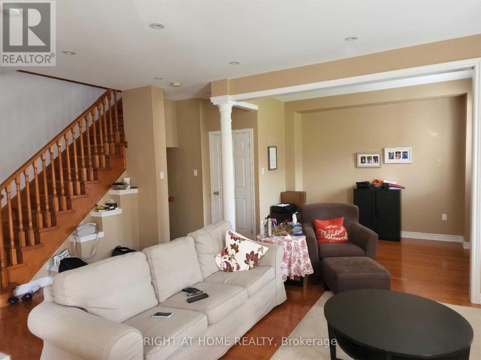 2374 North Ridge Trail, Oakville, Ontario  L6H 0B1 - Photo 7 - W12648438