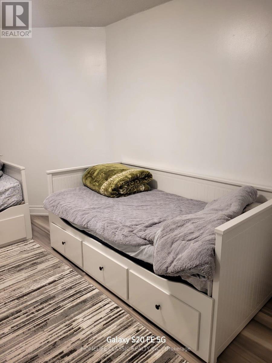 1611 - 236 Albion Road, Toronto, Ontario  M9W 6A6 - Photo 7 - W12648444