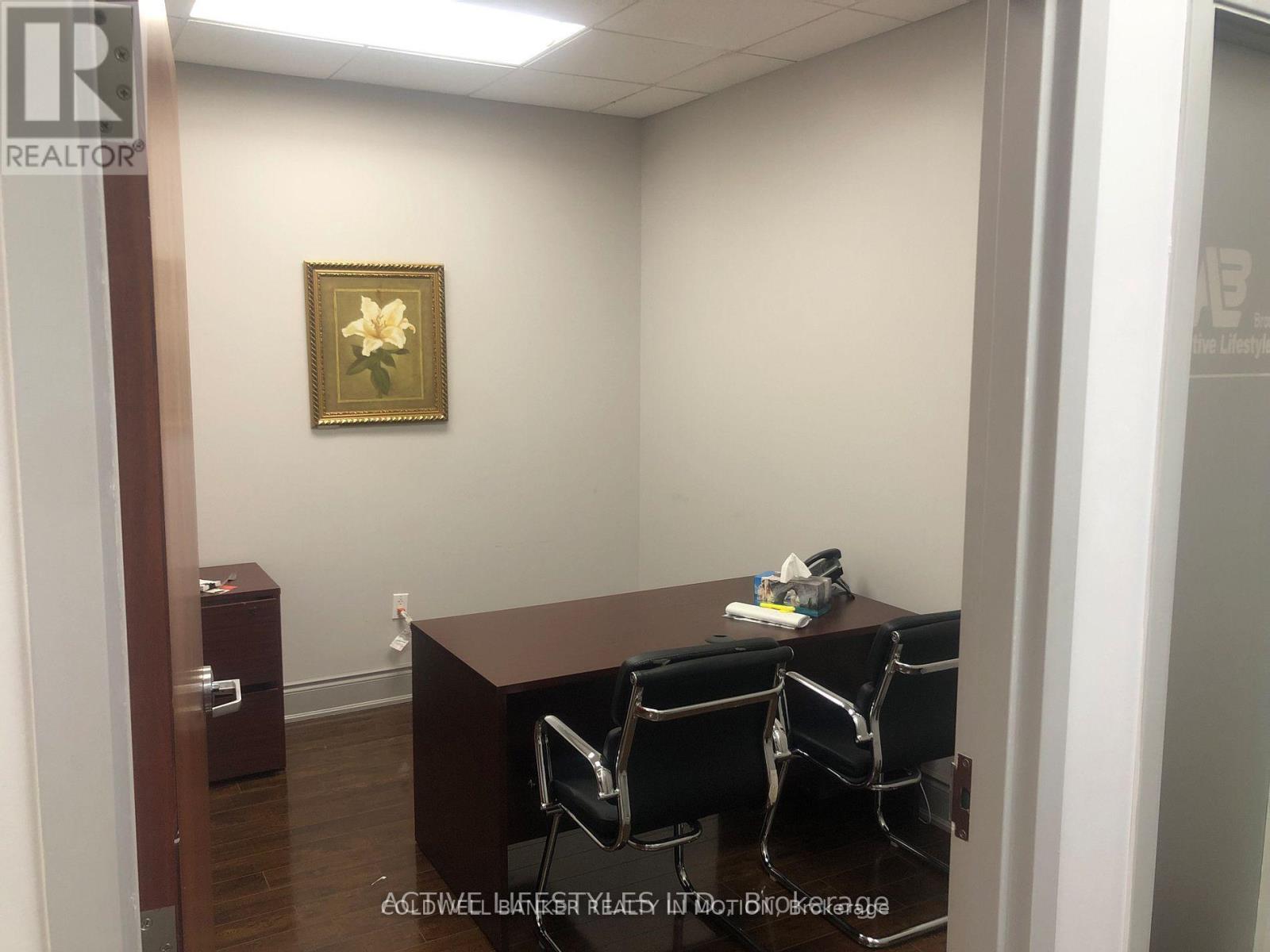 22 - 3105 Unity Drive, Mississauga, Ontario  L5L 4L2 - Photo 3 - W12648468