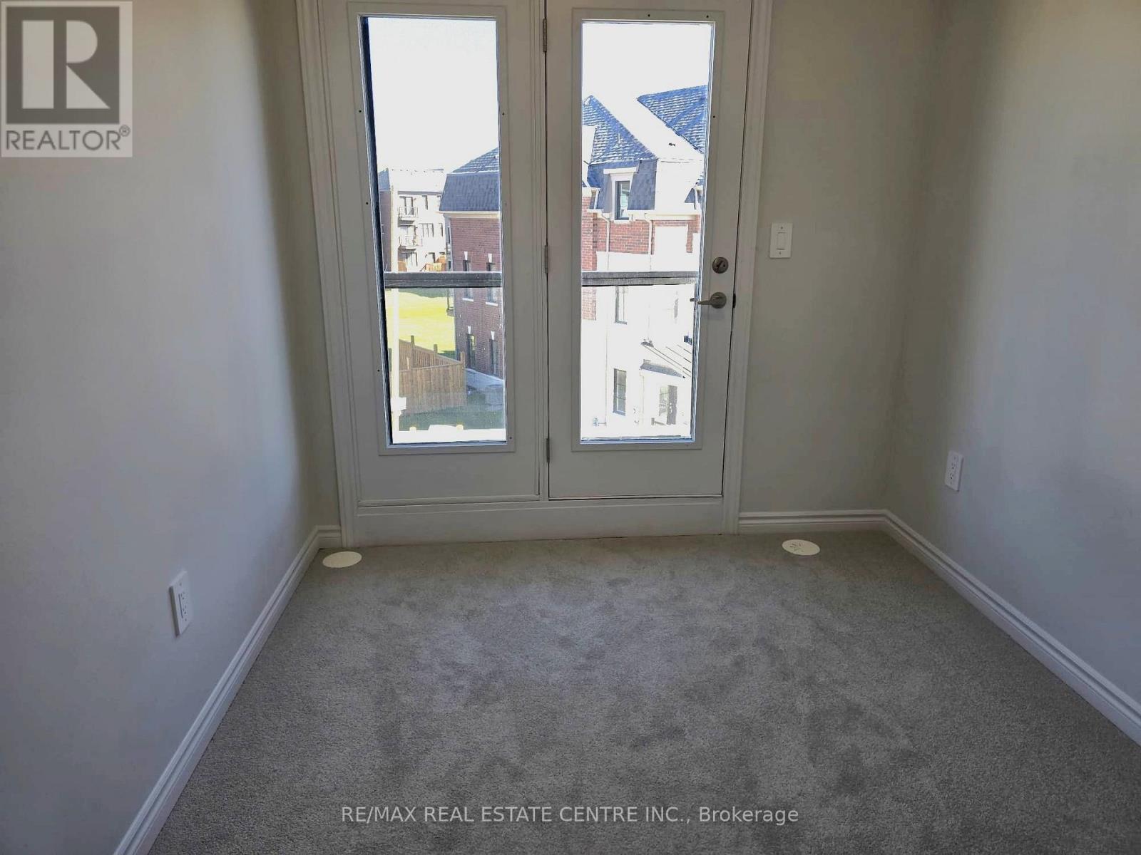 5959 Saigon Street, Mississauga, Ontario  L6H 7G1 - Photo 14 - W12648472