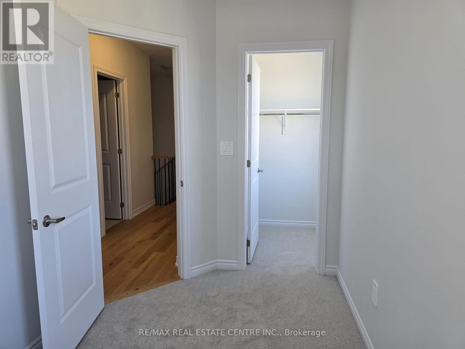 5959 Saigon Street, Mississauga, Ontario  L6H 7G1 - Photo 17 - W12648472