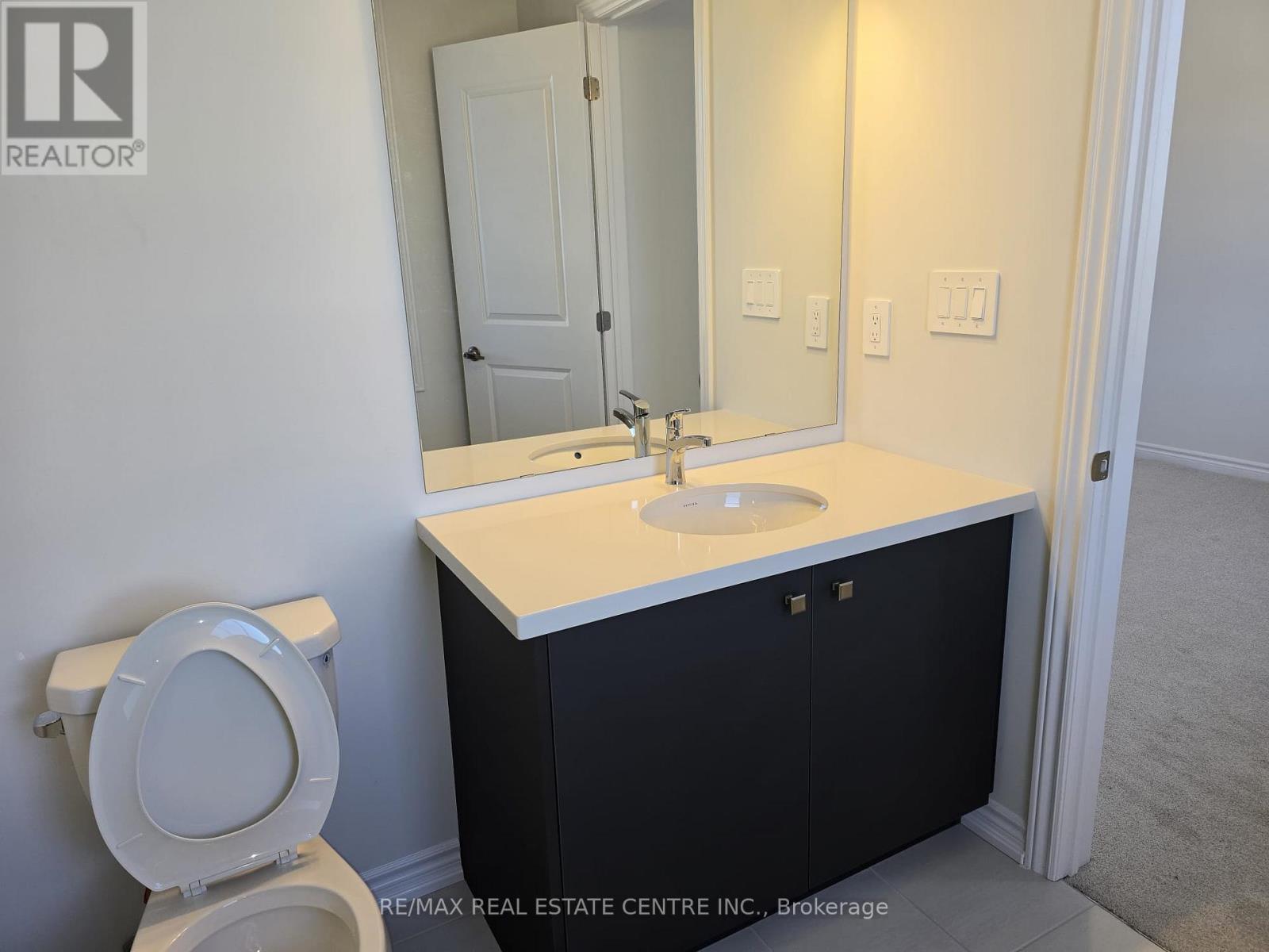 5959 Saigon Street, Mississauga, Ontario  L6H 7G1 - Photo 23 - W12648472