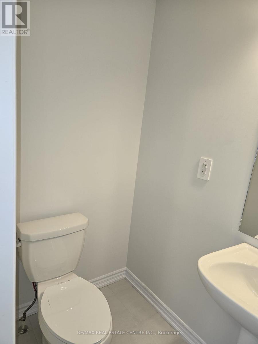 5959 Saigon Street, Mississauga, Ontario  L6H 7G1 - Photo 31 - W12648472