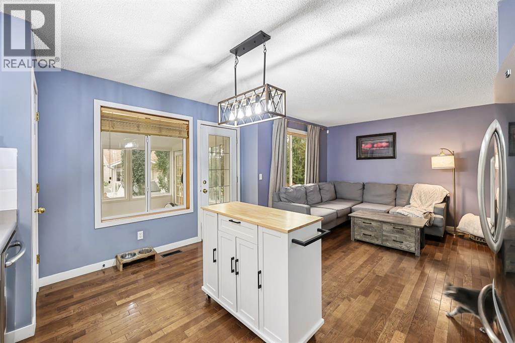 10 Big Springs Hill Se, Airdrie, Alberta  T4A 1N1 - Photo 11 - A2254507