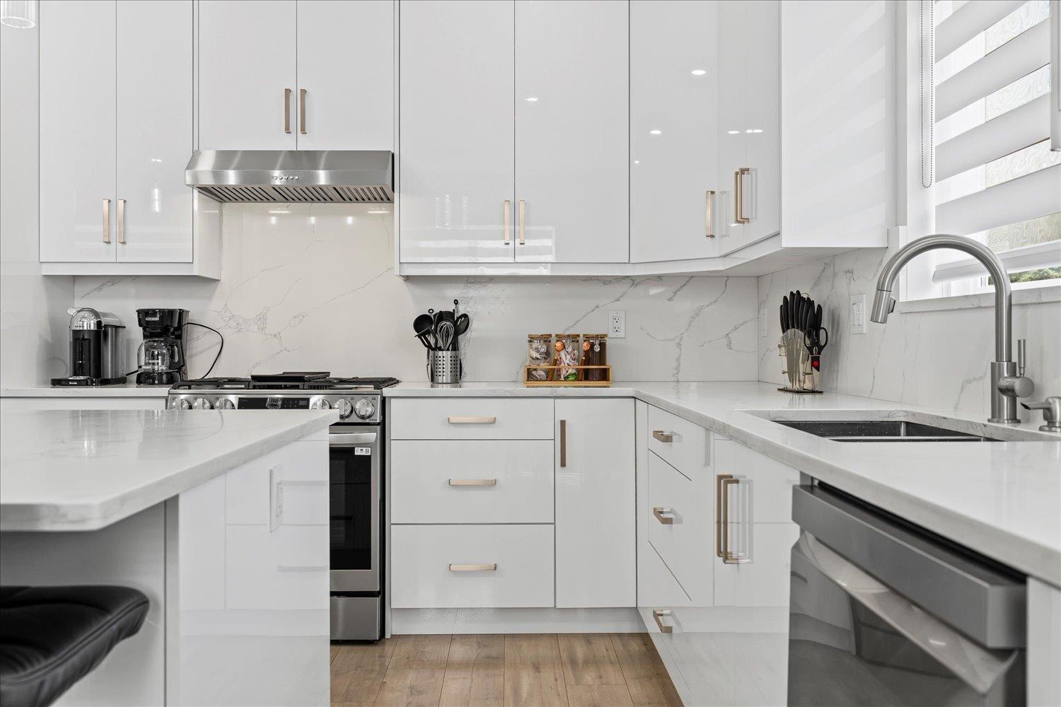 1684 Mckenzie Road, Abbotsford, British Columbia  V2S 8J6 - Photo 5 - R3074845