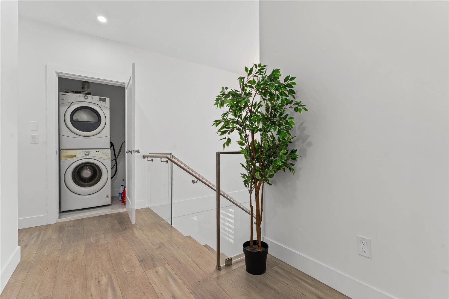 1684 Mckenzie Road, Abbotsford, British Columbia  V2S 8J6 - Photo 16 - R3074845