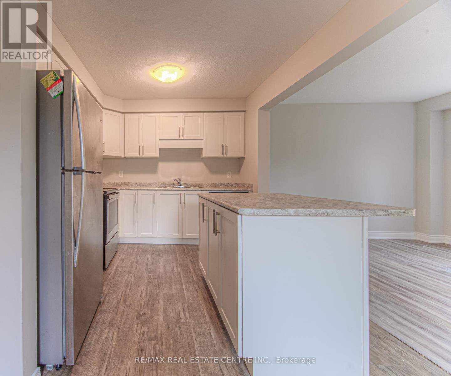 22 - 50 Pinnacle Drive, Kitchener, Ontario  N2P 0H8 - Photo 10 - X12648436