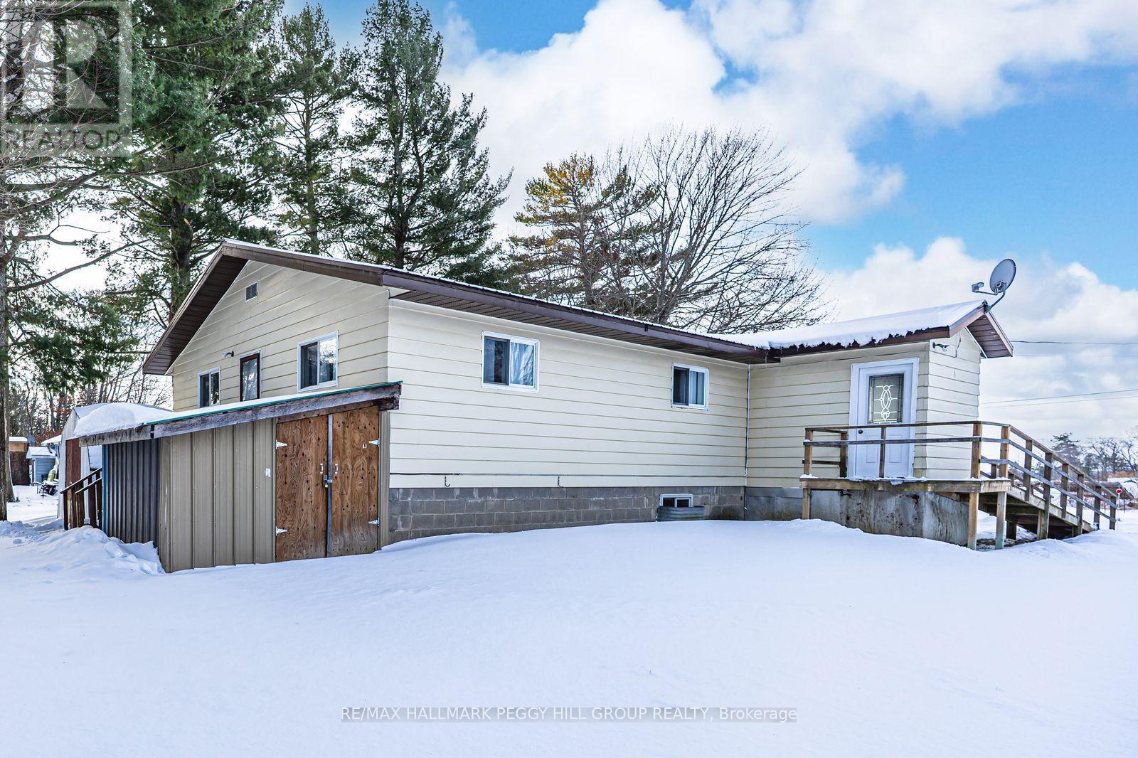 332 Baxter Loop Road, Georgian Bay, Ontario  L0K 1S0 - Photo 10 - X12648490