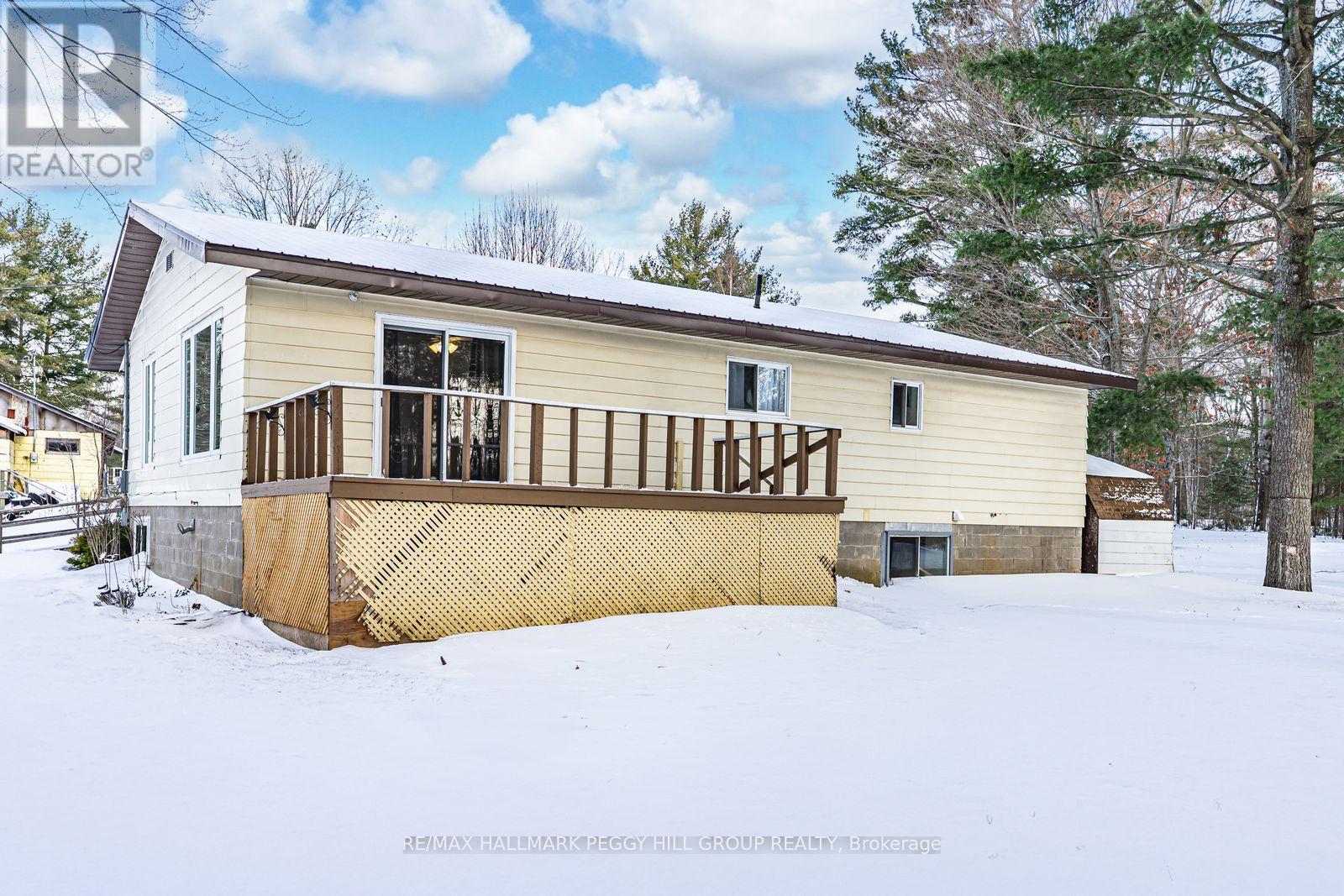 332 Baxter Loop Road, Georgian Bay, Ontario  L0K 1S0 - Photo 12 - X12648490