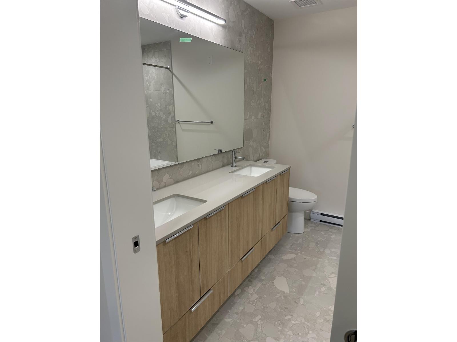 B321 20049 82 Avenue, Langley, British Columbia  V2Y 2A7 - Photo 8 - R3074749