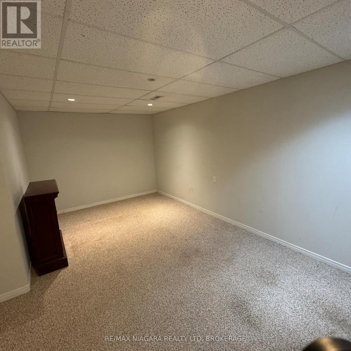 4860 Windgate Drive, Niagara Falls, Ontario  L2H 2Z6 - Photo 17 - X12629104