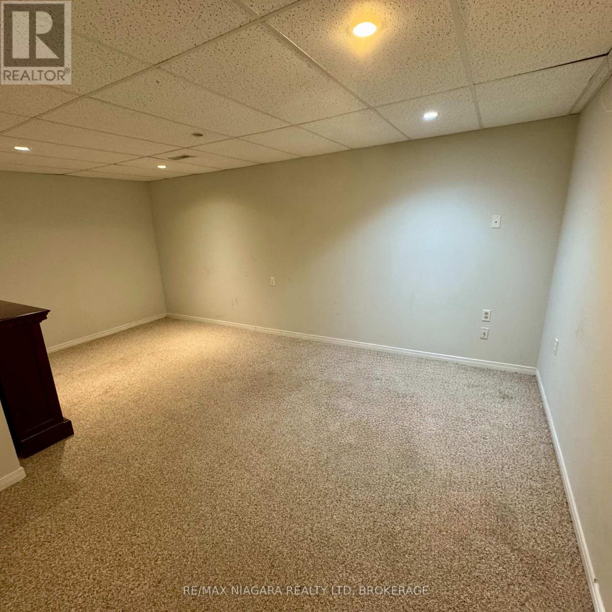 4860 Windgate Drive, Niagara Falls, Ontario  L2H 2Z6 - Photo 16 - X12629104