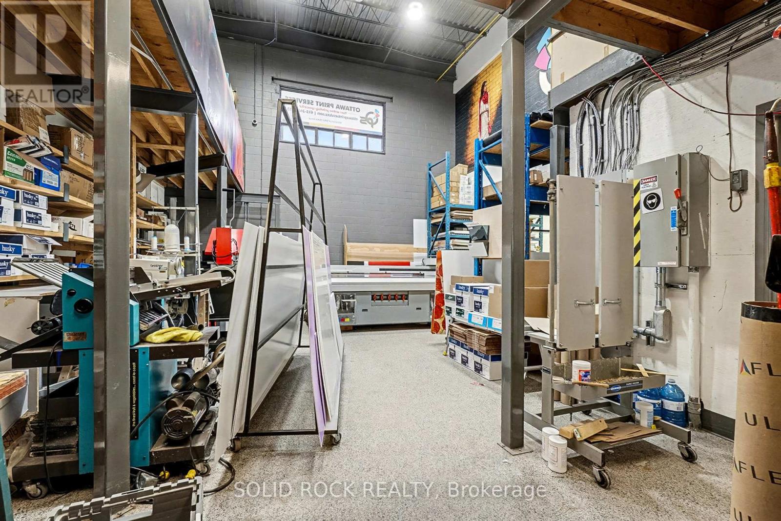 27 & 29 - 2100 Thurston Drive, Ottawa, Ontario  K1G 4K8 - Photo 11 - X12648528