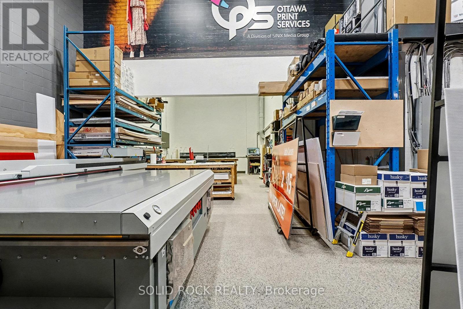 27 & 29 - 2100 Thurston Drive, Ottawa, Ontario  K1G 4K8 - Photo 12 - X12648528