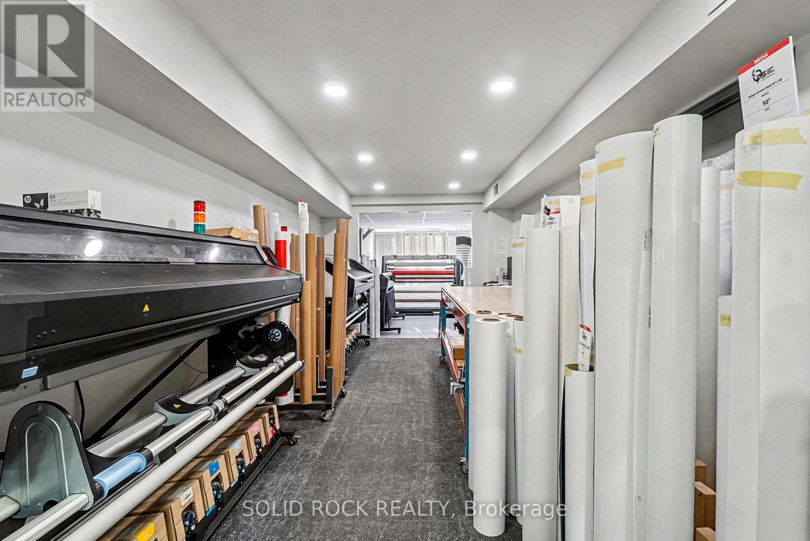 27 & 29 - 2100 Thurston Drive, Ottawa, Ontario  K1G 4K8 - Photo 16 - X12648528