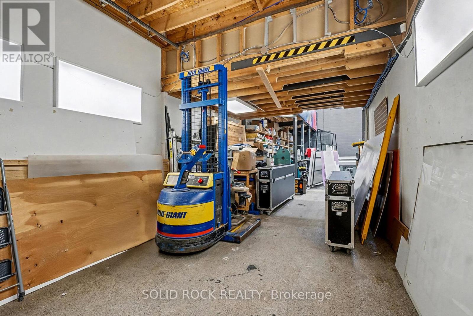 27 & 29 - 2100 Thurston Drive, Ottawa, Ontario  K1G 4K8 - Photo 18 - X12648528