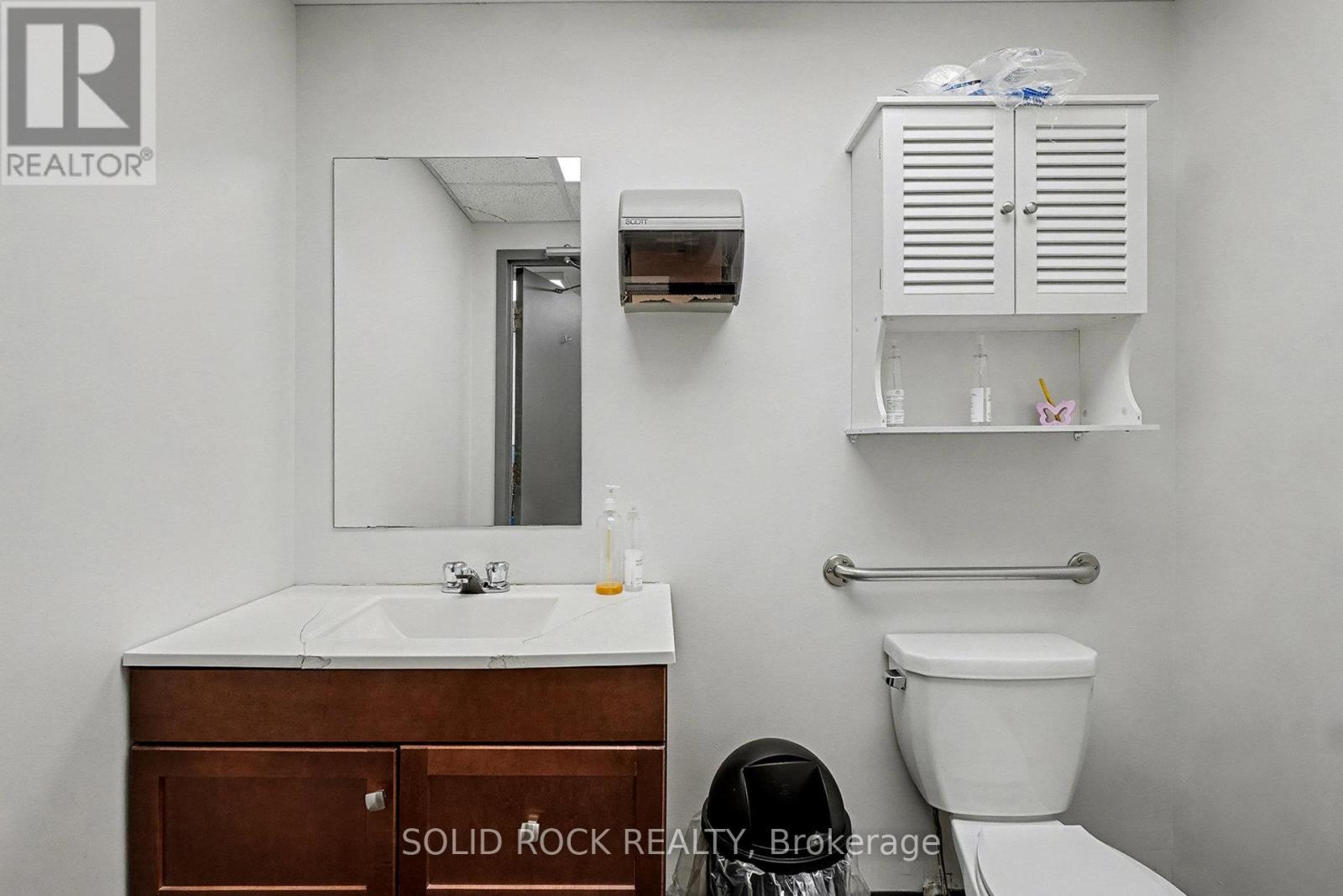 27 & 29 - 2100 Thurston Drive, Ottawa, Ontario  K1G 4K8 - Photo 24 - X12648528