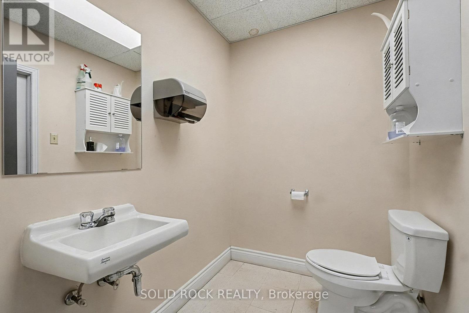 27 & 29 - 2100 Thurston Drive, Ottawa, Ontario  K1G 4K8 - Photo 27 - X12648528