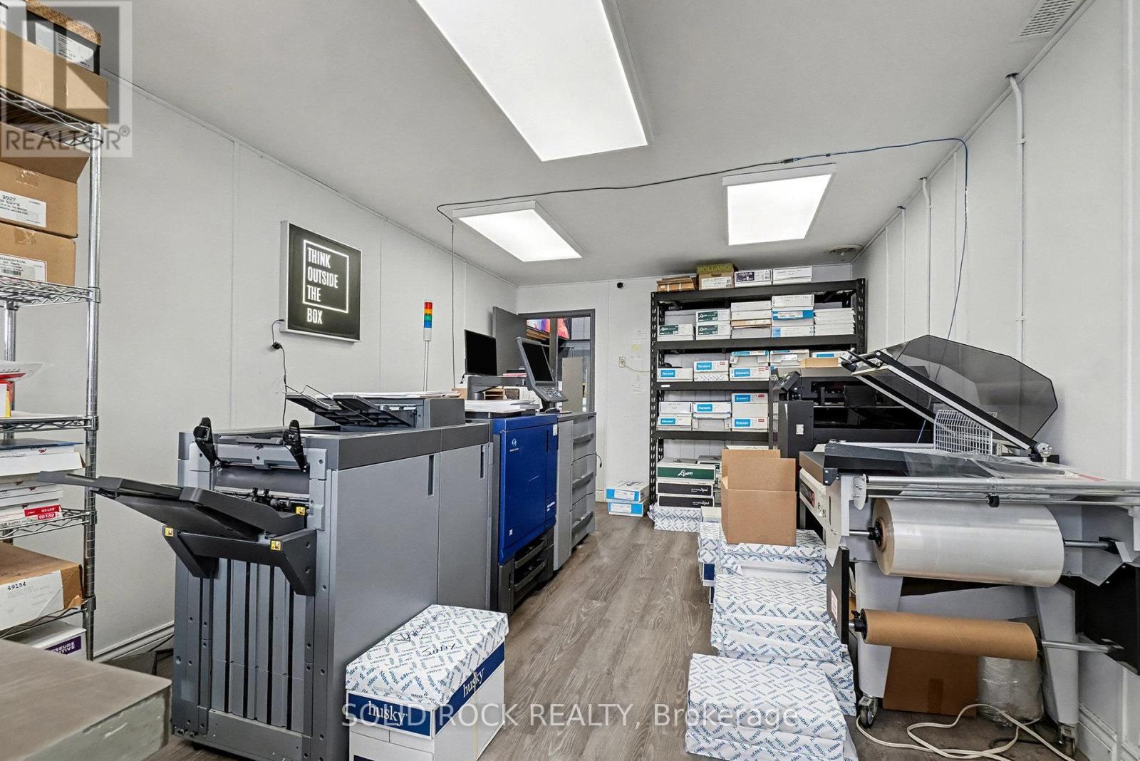 27 & 29 - 2100 Thurston Drive, Ottawa, Ontario  K1G 4K8 - Photo 6 - X12648528