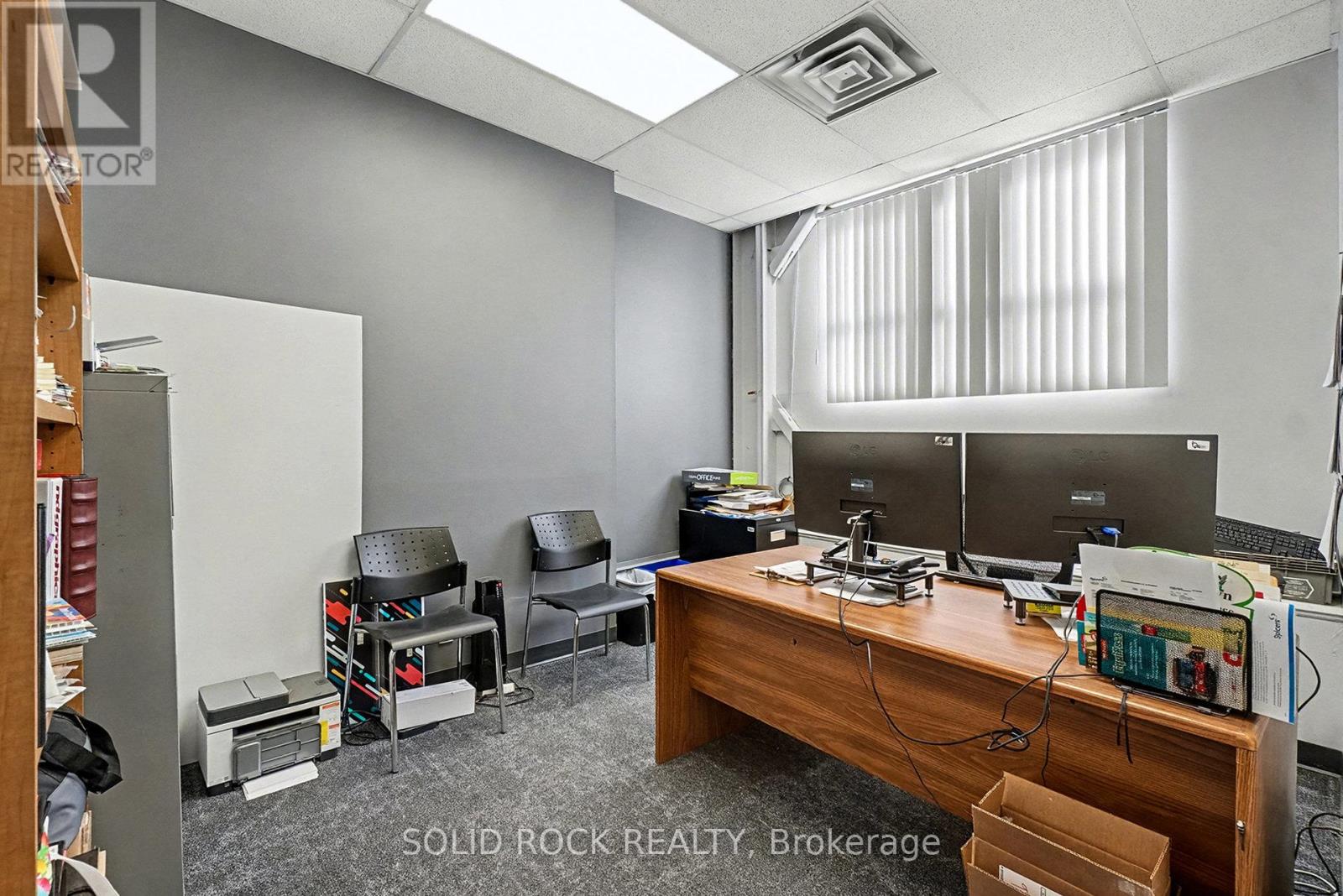 27 & 29 - 2100 Thurston Drive, Ottawa, Ontario  K1G 4K8 - Photo 7 - X12648528