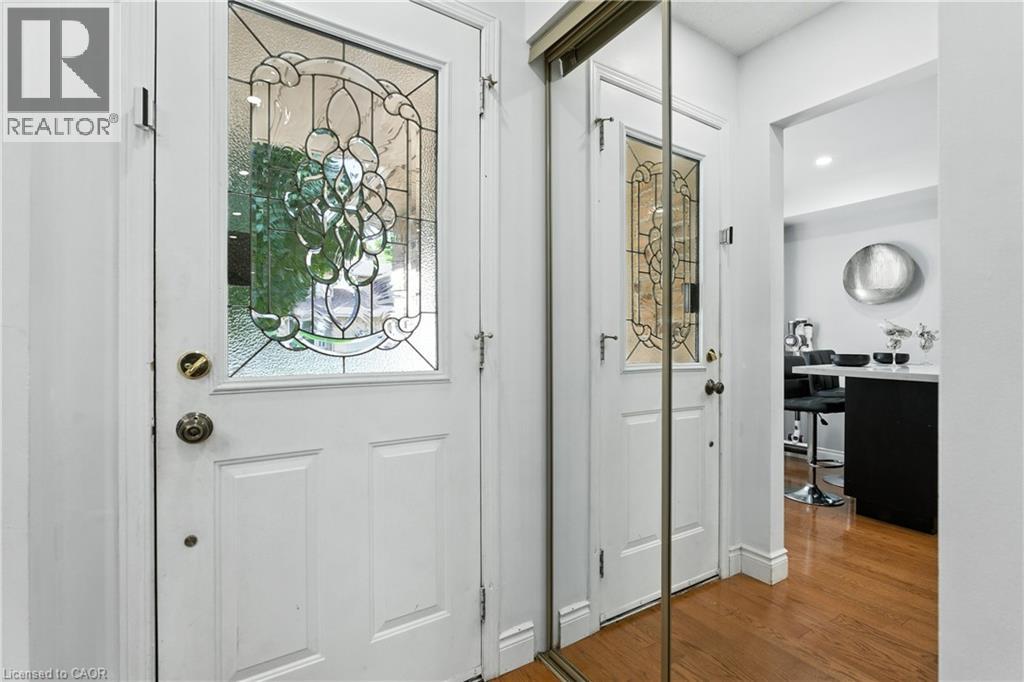 800 Upper Paradise Road Unit# 40, Hamilton, Ontario  L9C 7L2 - Photo 3 - 40769299