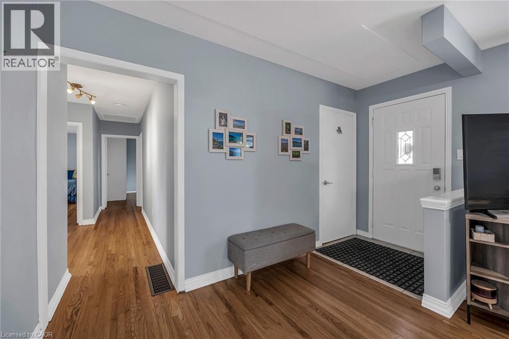 5111 White Church Road E, Mount Hope, Ontario  L0R 1W0 - Photo 14 - 40774252