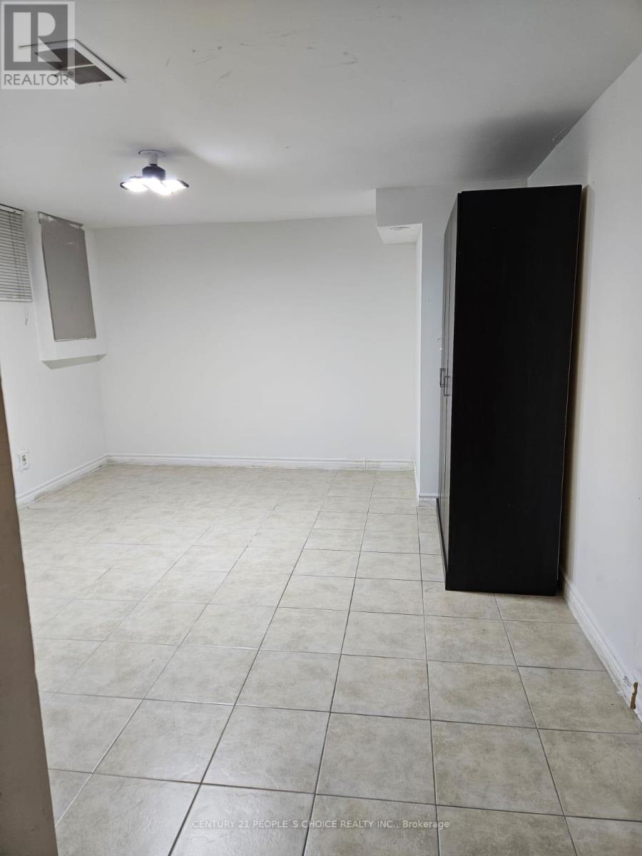 Bsmt - 44 Torrance Road, Toronto, Ontario  M1J 2J4 - Photo 6 - E12648510