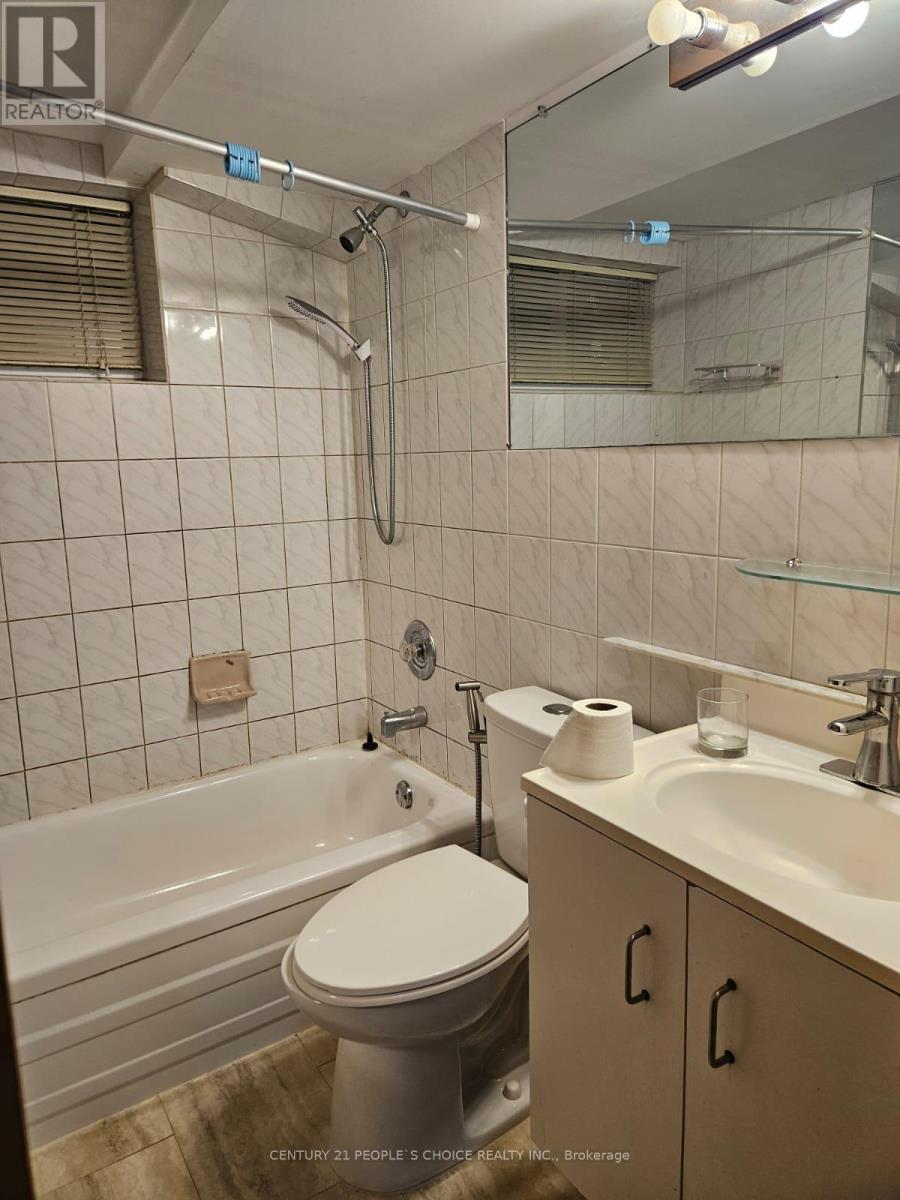 Bsmt - 44 Torrance Road, Toronto, Ontario  M1J 2J4 - Photo 7 - E12648510