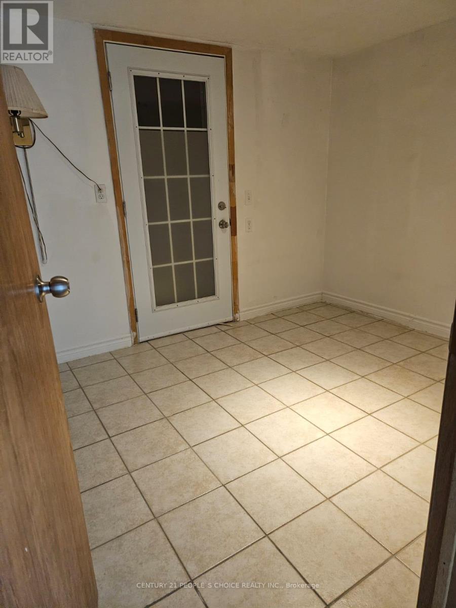 Bsmt - 44 Torrance Road, Toronto, Ontario  M1J 2J4 - Photo 8 - E12648510