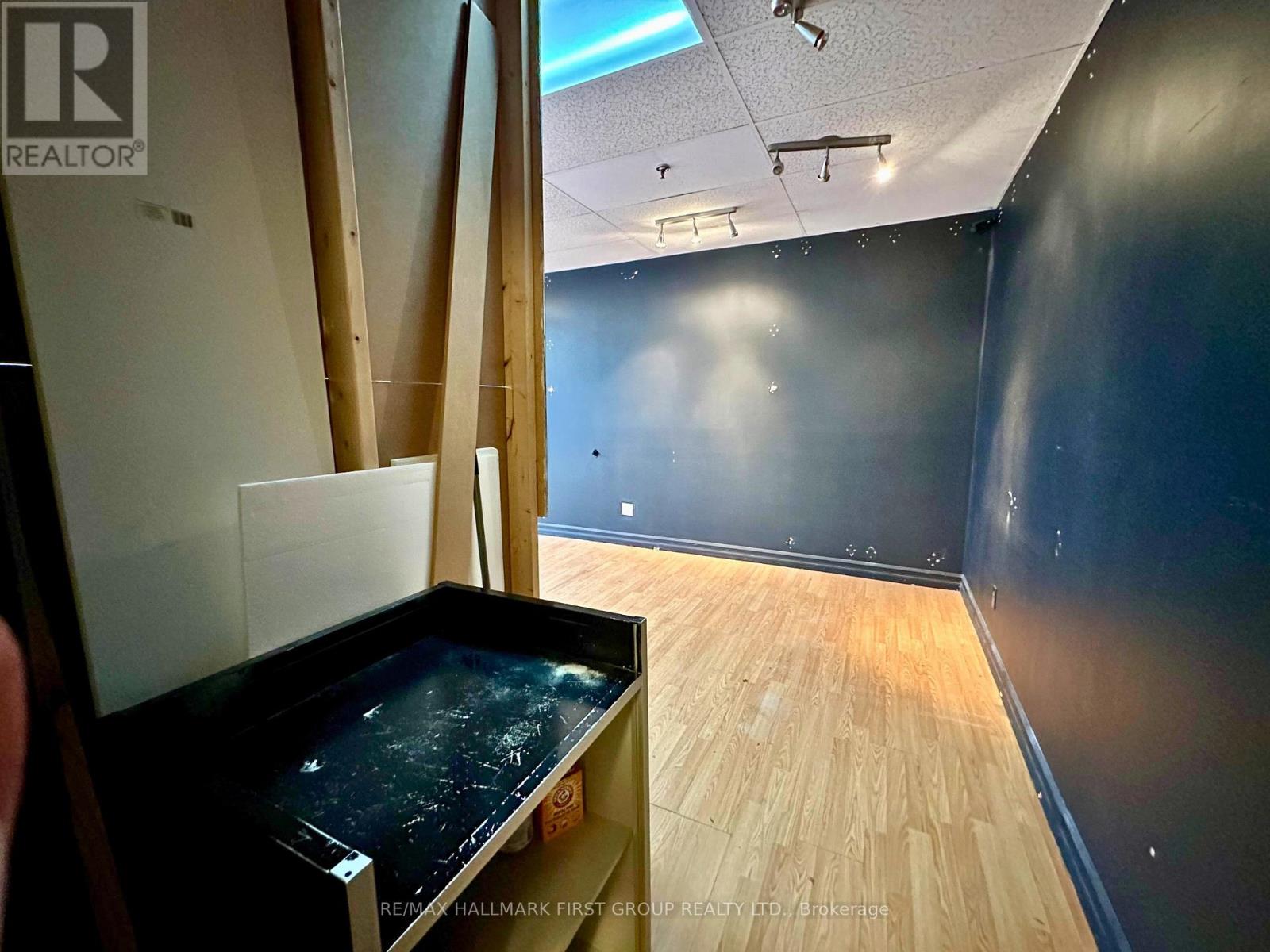 4 - 153 Brock Street N, Whitby, Ontario  L1N 4H3 - Photo 3 - E12648530