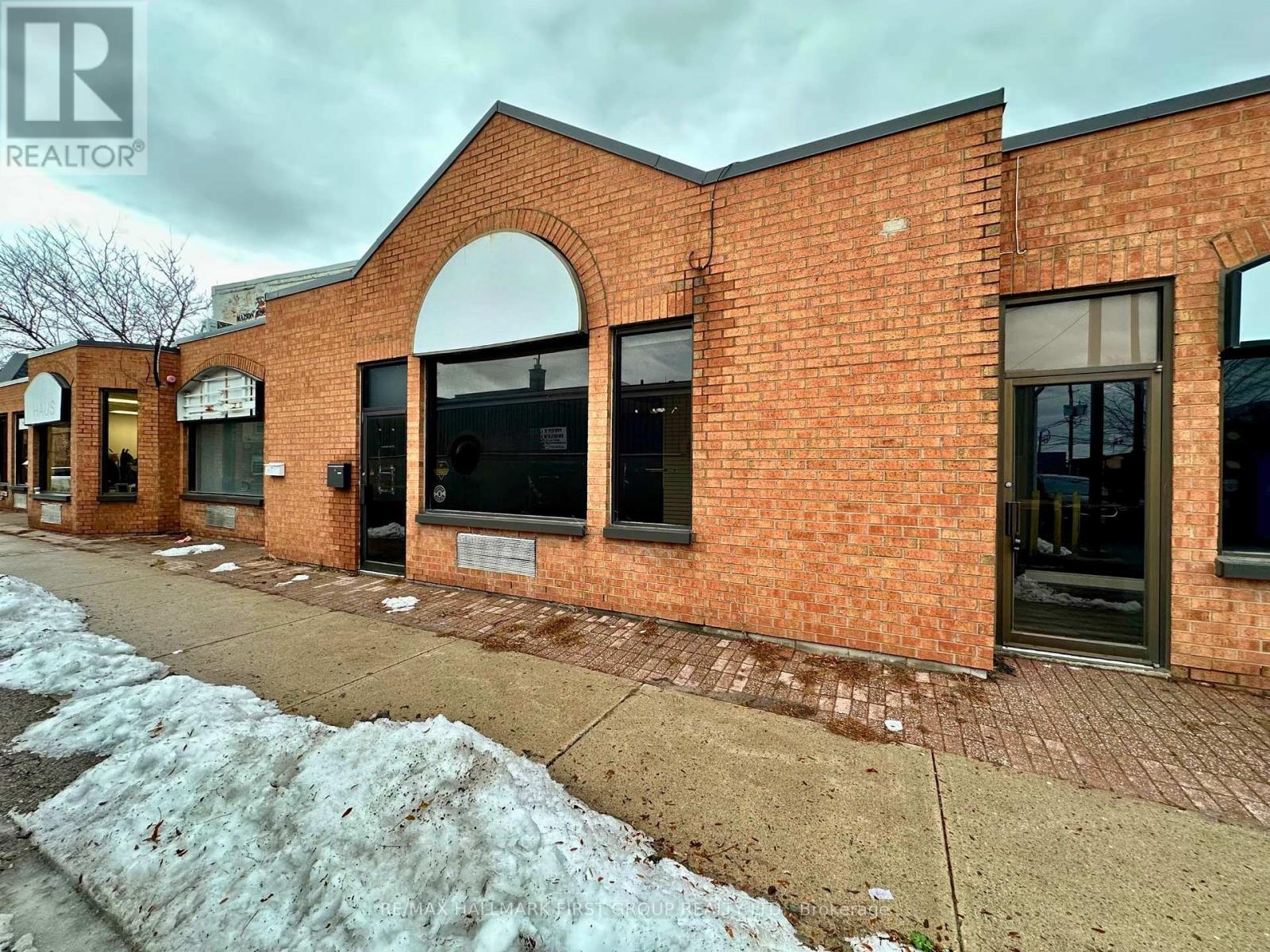 4 - 153 Brock Street N, Whitby, Ontario  L1N 4H3 - Photo 4 - E12648530