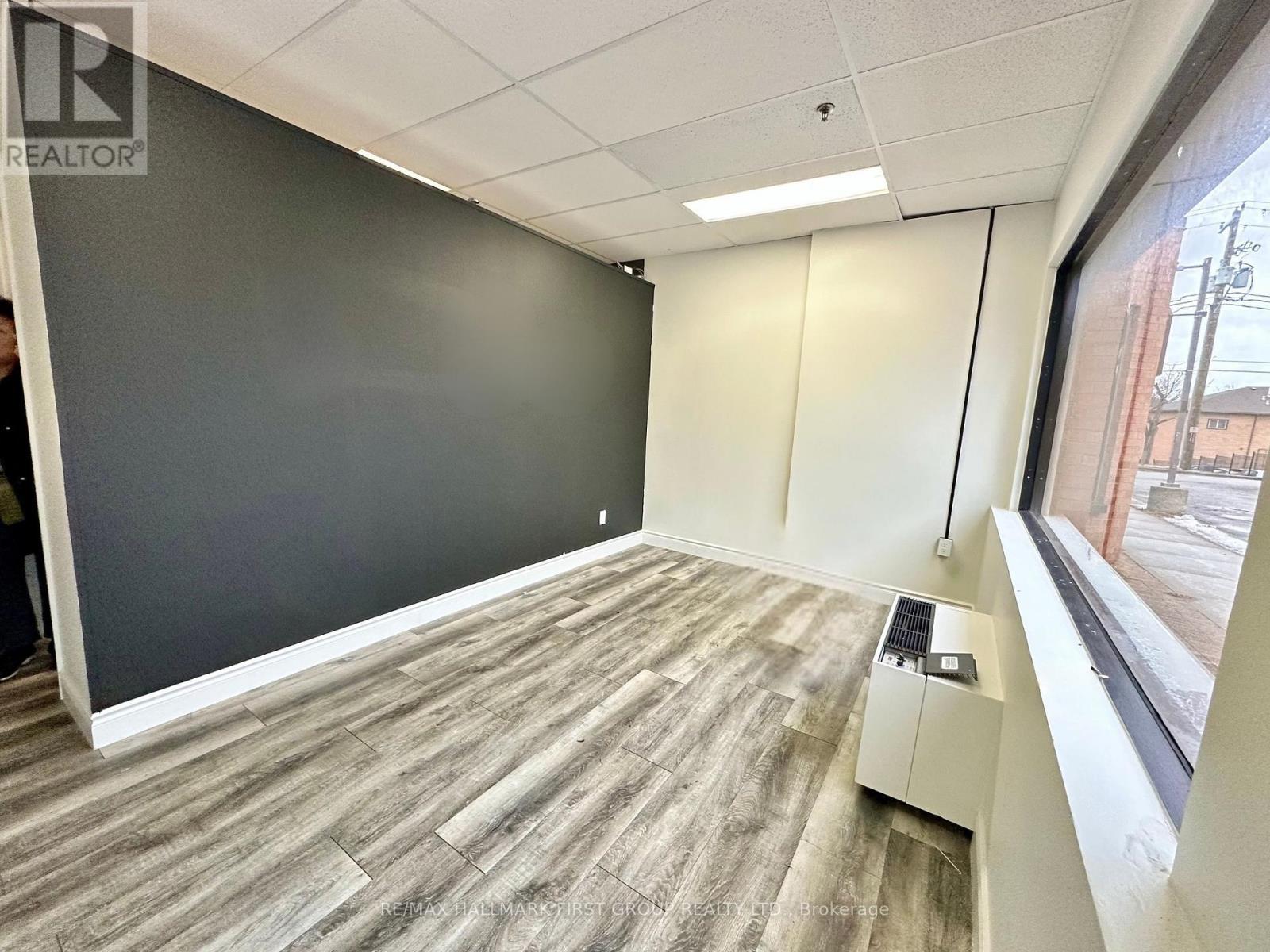 5 - 153 BROCK STREET N, Whitby, Ontario