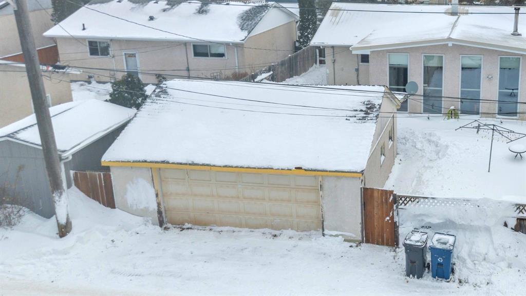 46 Parade Drive, Winnipeg, Manitoba  R2C 0S2 - Photo 25 - 202530164