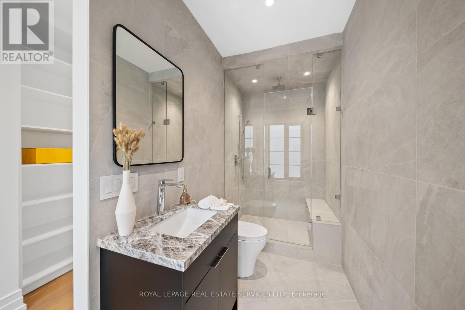 4 Waxwing Place, Toronto, Ontario  M3C 1N6 - Photo 22 - C12609188