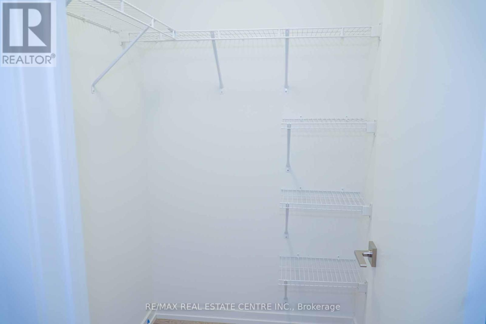 24 - 14 Lytham Green Circle, Newmarket, Ontario  L3Y 0H3 - Photo 24 - N12647948