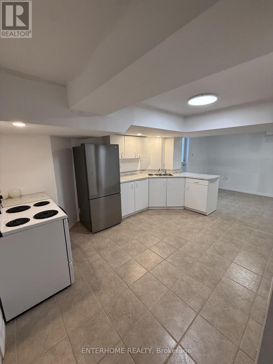 127 Birchwood Drive, Barrie, Ontario  L4M 6X3 - Photo 32 - S12648494