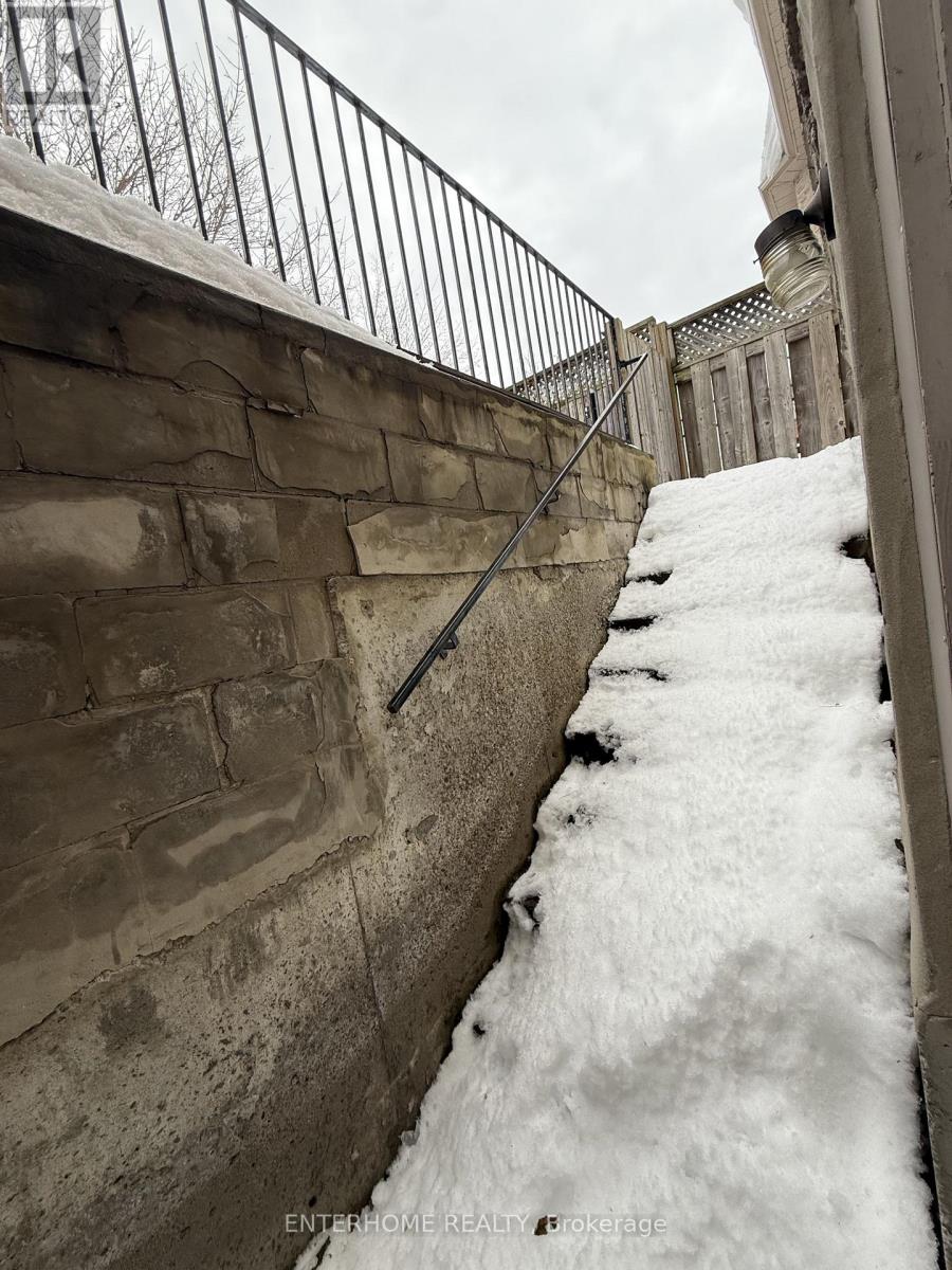 127 Birchwood Drive, Barrie, Ontario  L4M 6X3 - Photo 35 - S12648494